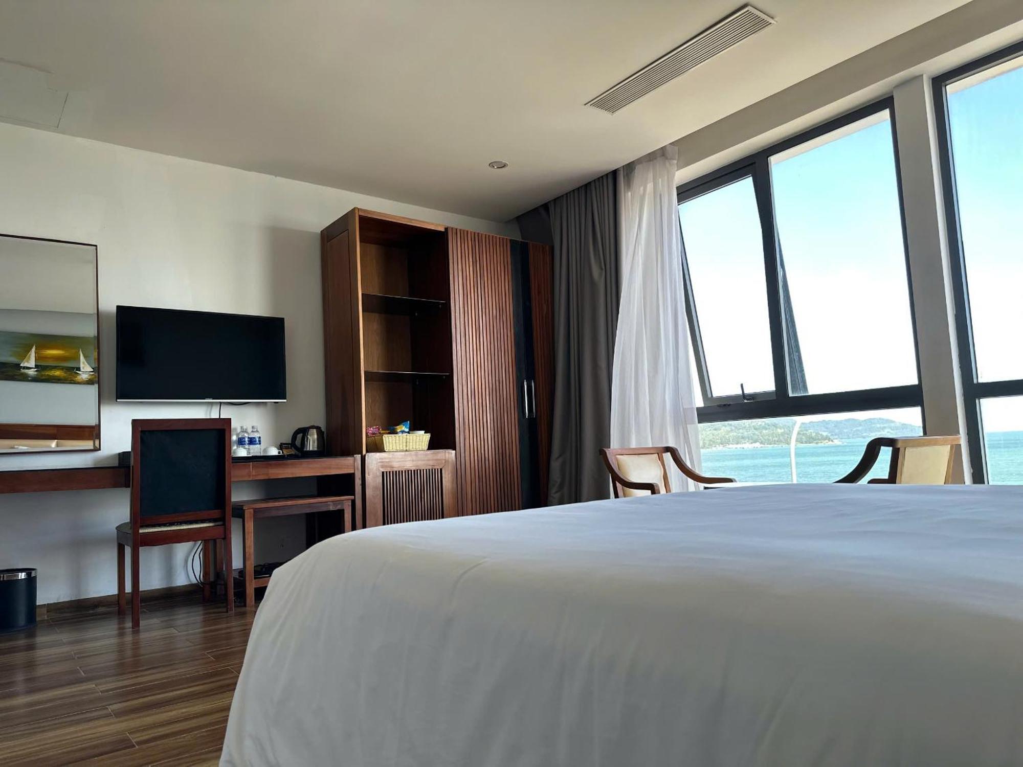 Alisia Beach Hotel Da Nang Luaran gambar